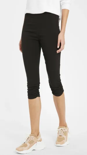 4-A0789 Bykeira Capri Pants Black