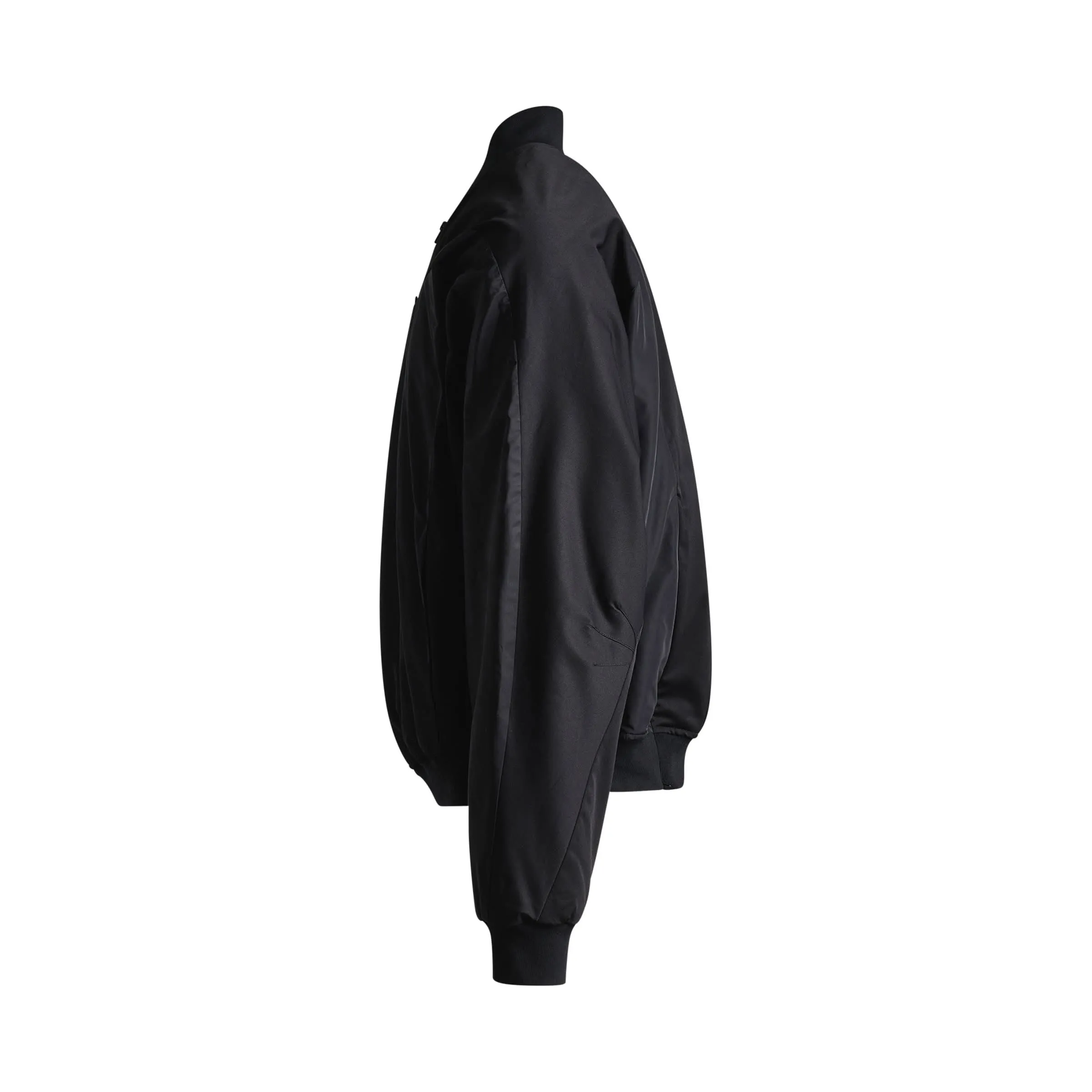 6.0 Bomber Jacket (Center) in Black