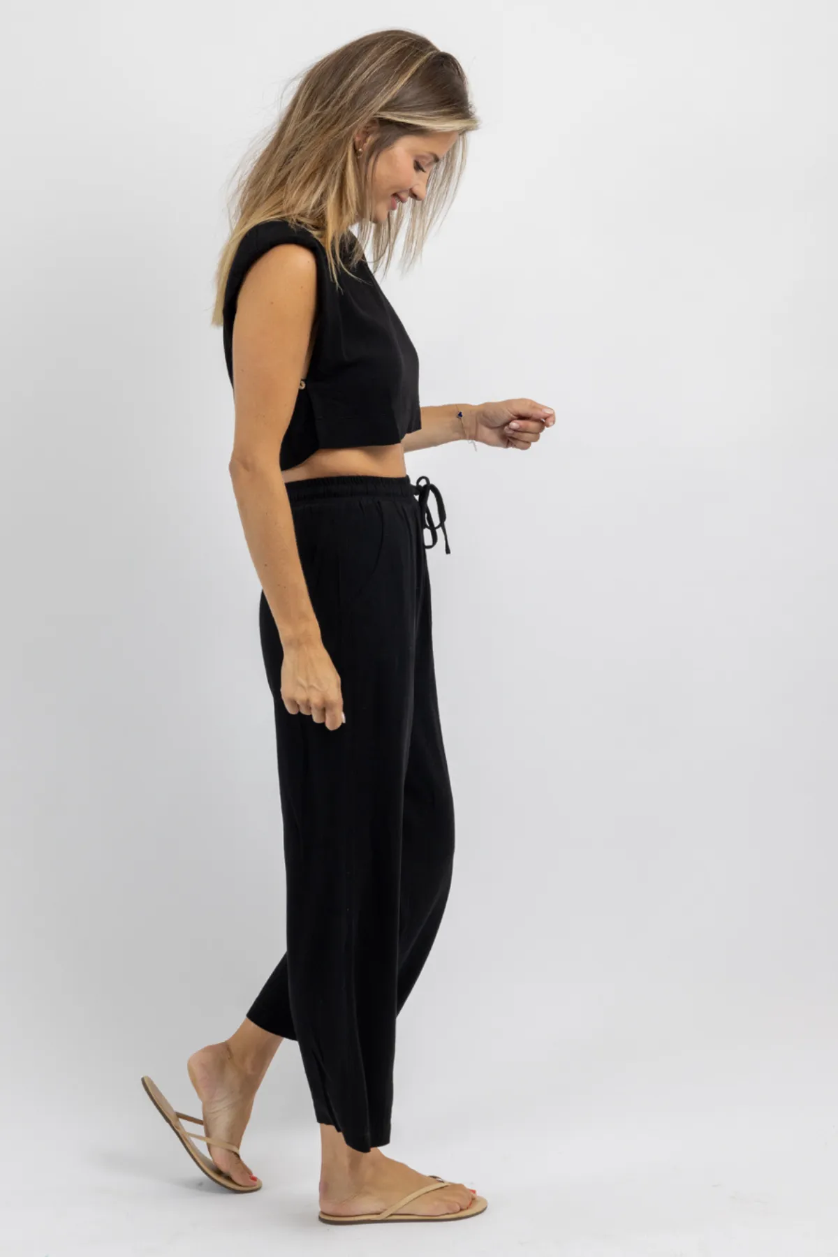 ACT NEUTRAL BLACK PANT SET