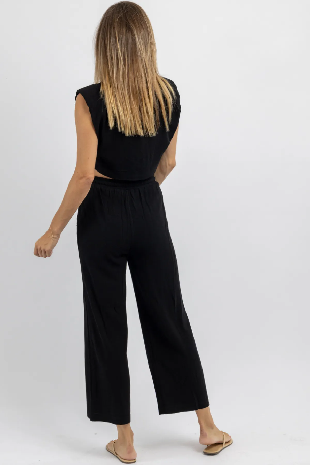 ACT NEUTRAL BLACK PANT SET