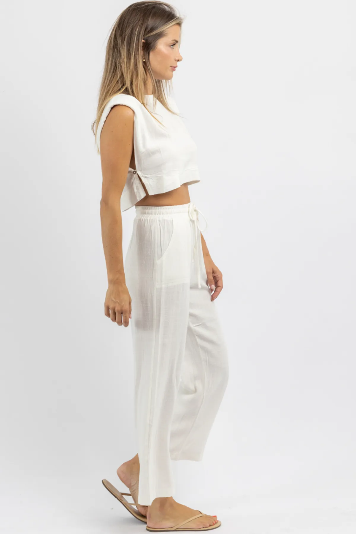 ACT NEUTRAL WHITE PANT SET