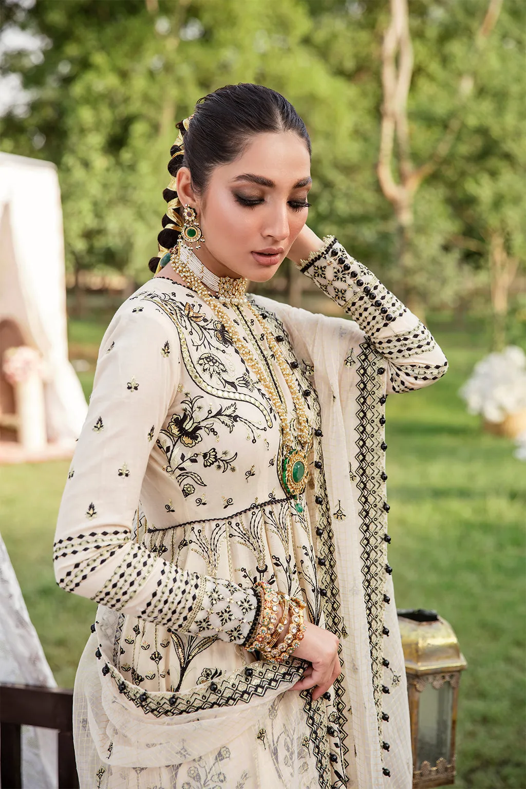 Afrozeh Gul Bahaar Festive Collection 2022 – LUR