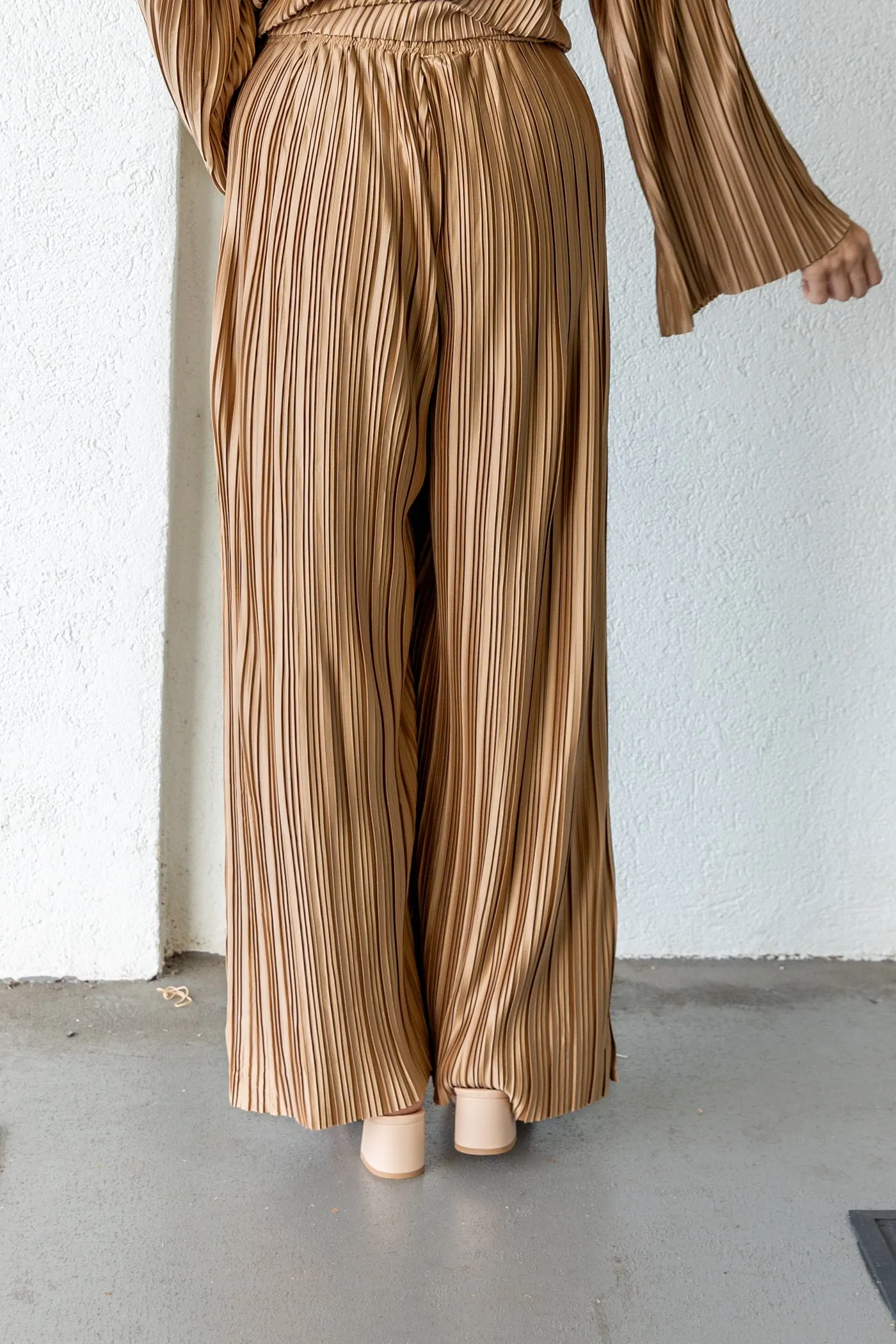 AVA PLEATED PANTS