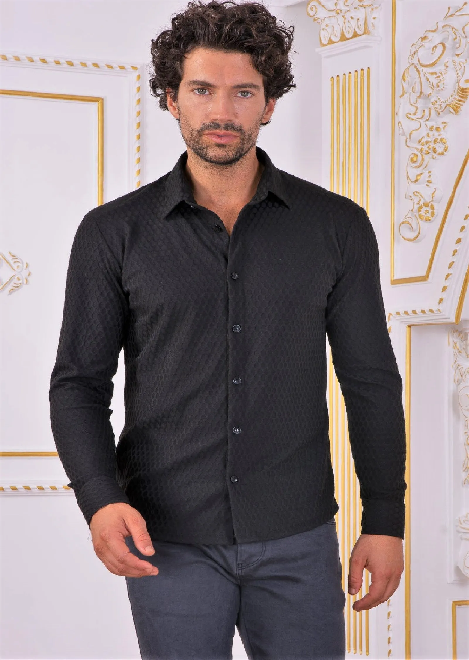 Black Quilted Weaved Knit Shirt