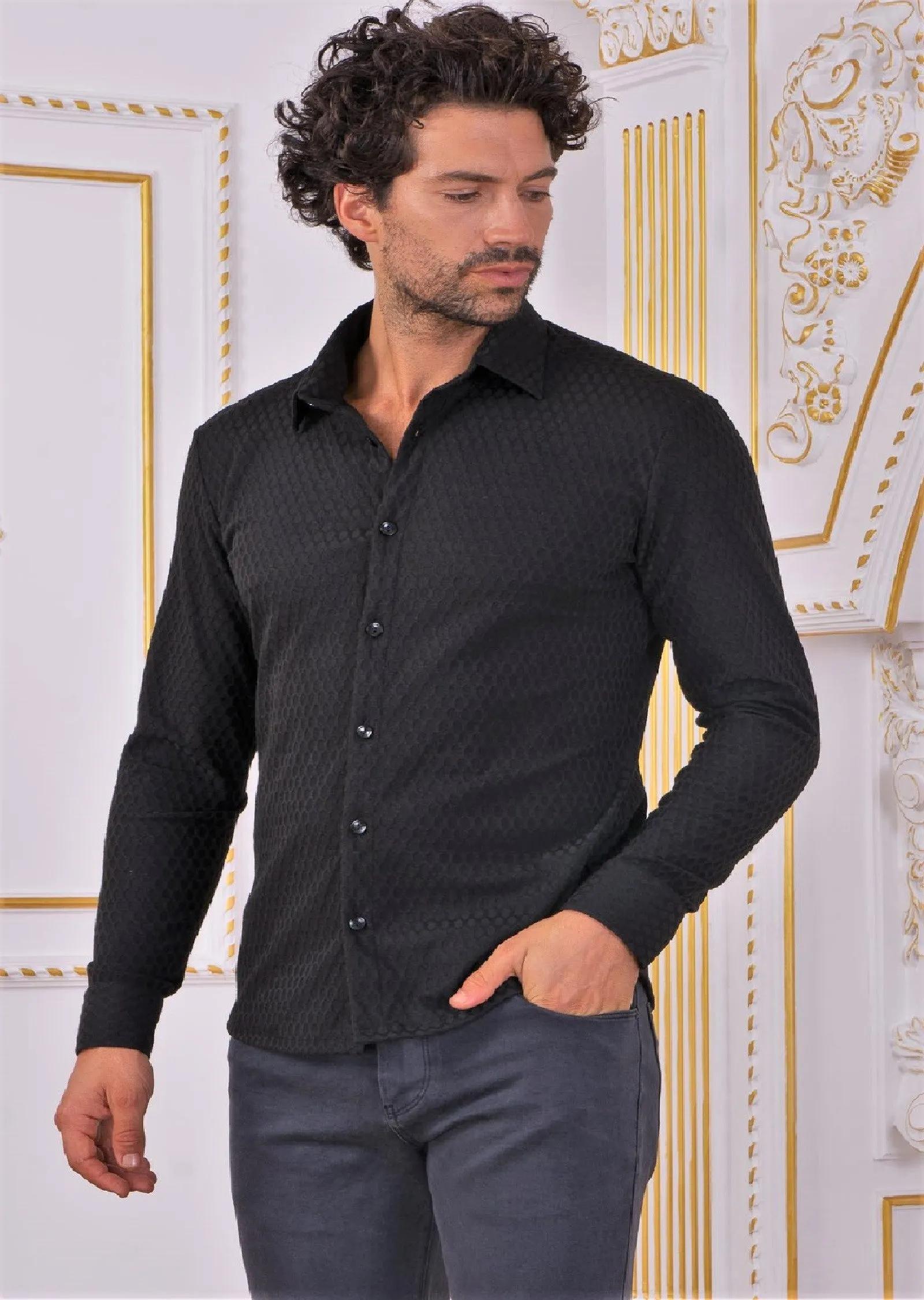 Black Quilted Weaved Knit Shirt