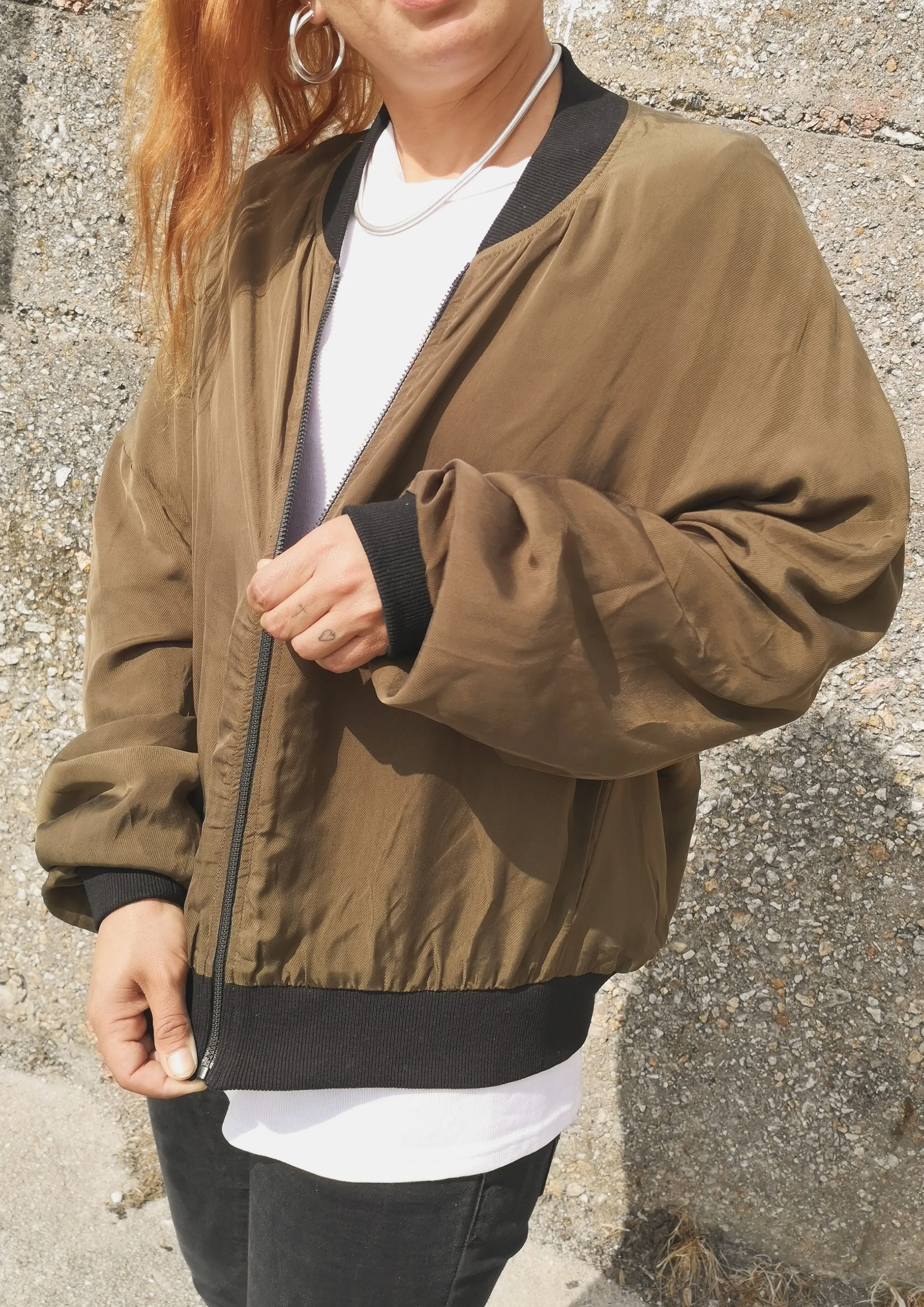 BOMBER JACKET - SILKY CUPRO khaki