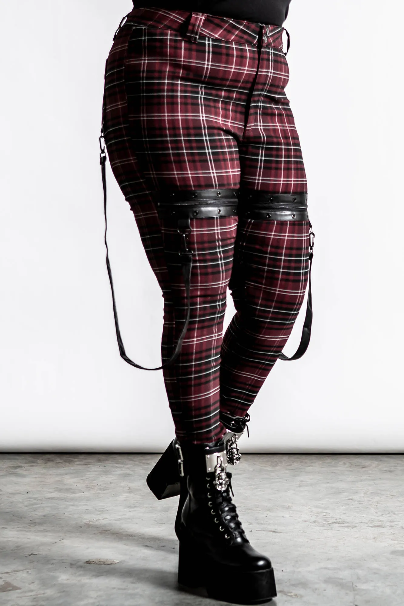 Dead Resistance Skinny Trousers [BLOOD TARTAN] [PLUS]