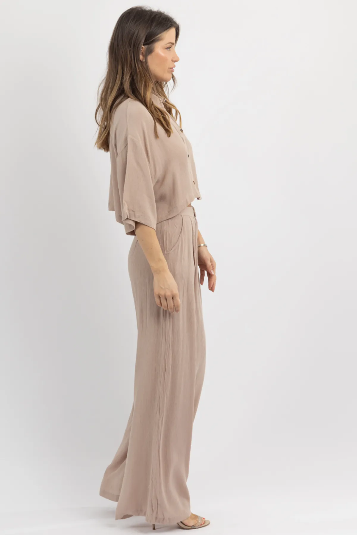 FLOAT ON BEIGE COLLAR PANT SET