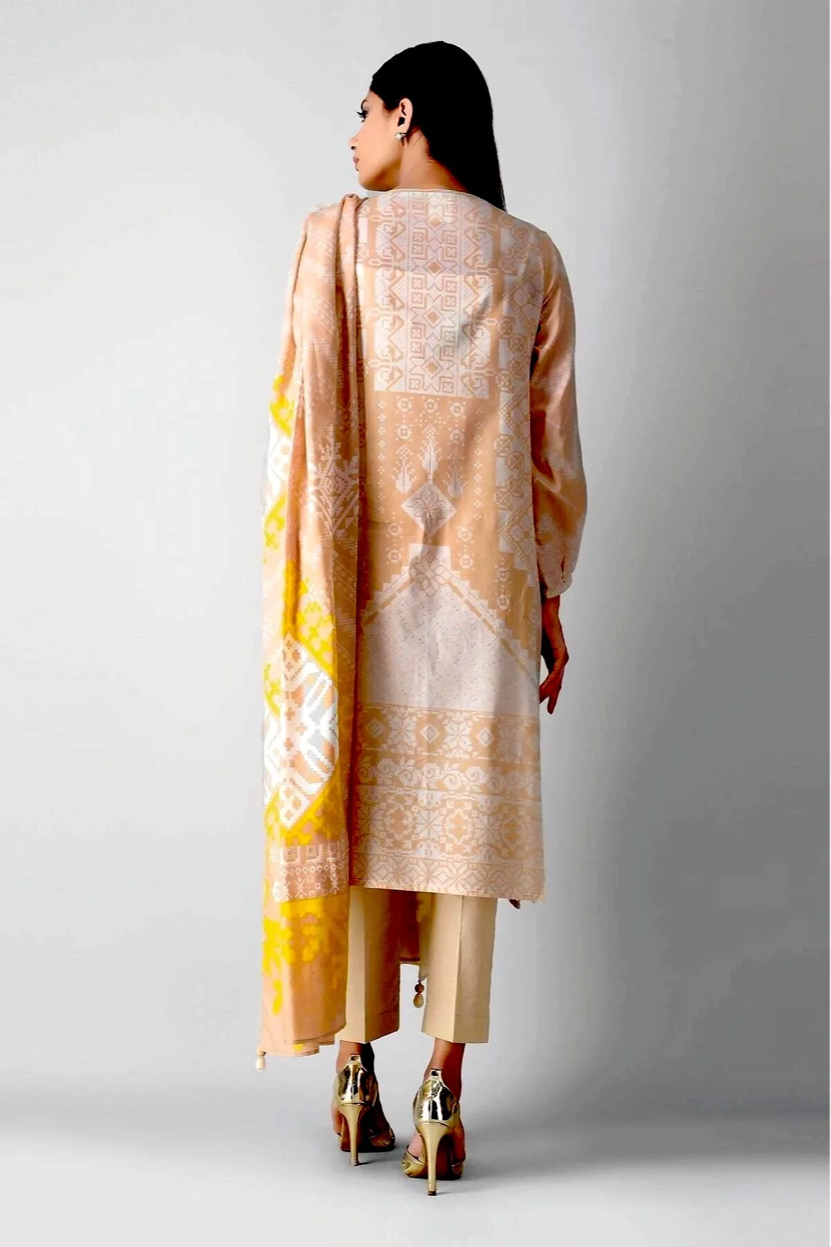 Khaadi Embroidered 3 Piece · Full Suit – B21235 Beige