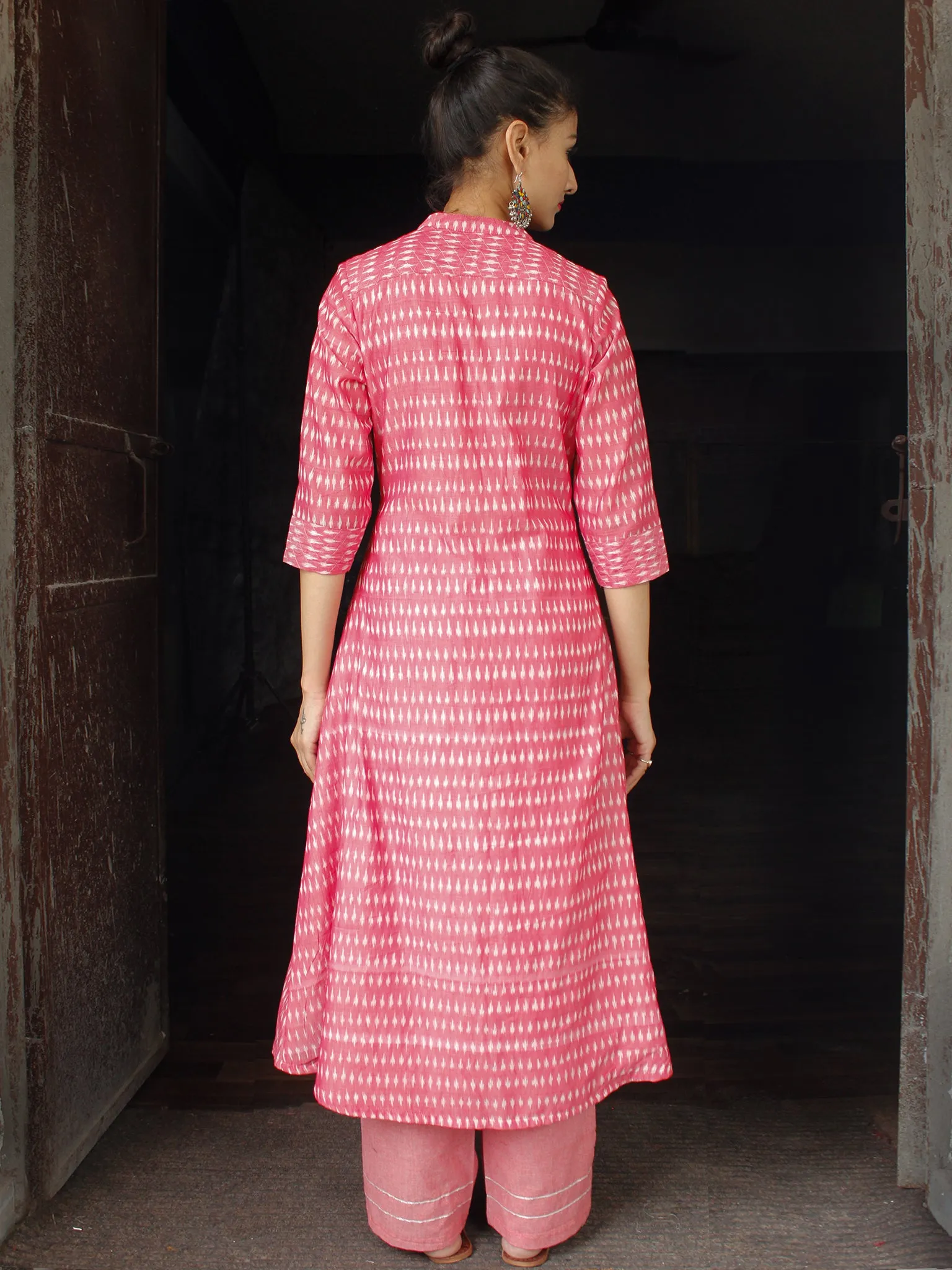 Pink Ivory Silk Cotton Ikat Kurta & Pants With Zari Embroidery (Set of 2)  - SS01F1563