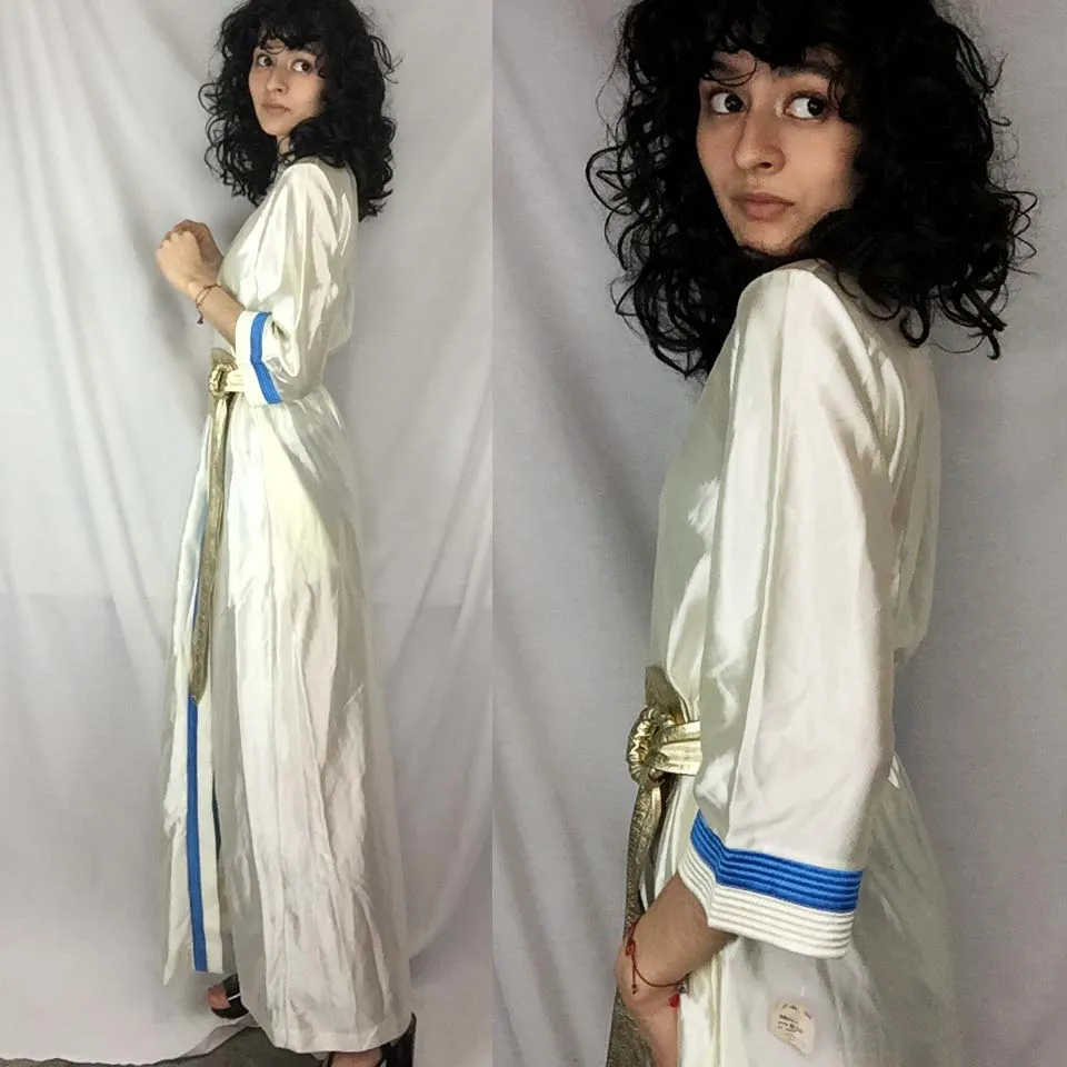 Vintage 70s Blue & White Robe by Classics of California Boho Lounge Goddess S