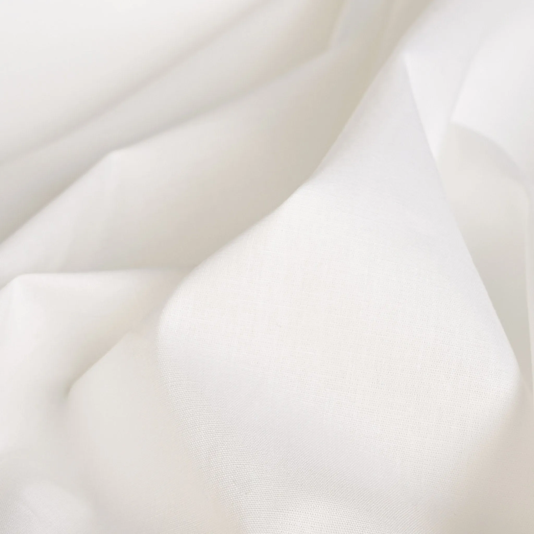 White Poplin Fabric 96477