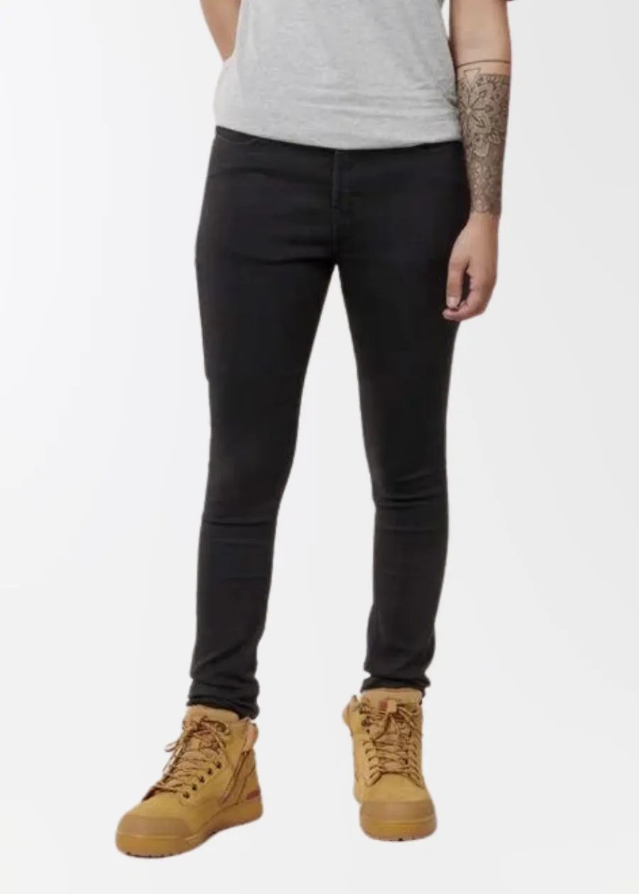 Women's lightweight stretch jeans